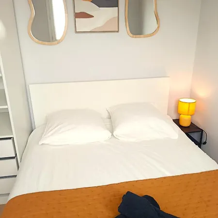 Le Nid De Laon -reims- 2 Pers, Parking Et Balcon *